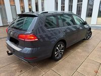 Gebraucht VW Golf VII 116 PS (85 kW) 2018 Grau Kombi