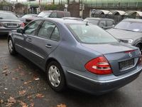 Gebraucht Mercedes E200 Elegance 163 PS (119 kW) 2003 Teallitblau Limousine
