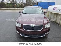 Gebraucht Skoda Superb Ambition 105 PS (77 kW) 2011 Rot Kombi