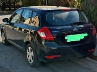 Gebraucht Kia Ceed Spirit 116 PS (85 kW) 2011 Schwarz Kleinwagen