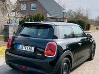 Gebraucht Mini ONE 75 PS (55 kW) 2014 Schwarz Kleinwagen