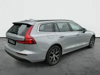 Gebraucht Volvo V60 197 PS (144 kW) 2024 Grau Kombi