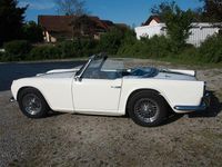 Gebraucht Triumph TR4 101 PS (74 kW) 1965 Weiß Cabrio