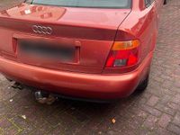 Gebraucht Audi A4 150 PS (110 kW) 1996 Rot Limousine