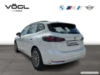 Gebraucht BMW 218 Active Tourer Luxury Line 136 PS (100 kW) 2025 Alpinweiß uni Van / Kleinbus