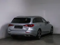 Gebraucht Mercedes E300 Avantgarde 197 PS (144 kW) 2024 Silber Limousine