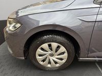 Gebraucht VW Polo Life 95 PS (69 kW) 2023 Grau Limousine