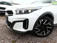 Neu Kia XCeed 179 PS (131 kW) 2026 Deluxeweiß metallic SUV