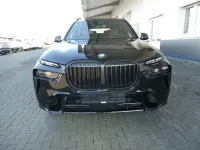 Gebraucht BMW X7 M Sport 352 PS (258 kW) 2024 Schwarz SUV