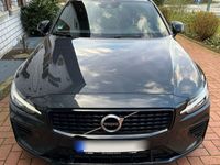 gebraucht Volvo V60 T6 R. AWD R Design, AHK, 8fach b., Harman K.