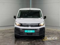 Neu Opel Combo 102 PS (75 kW) 2025 Weiß Limousine