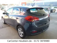 Gebraucht Kia Ceed Attract 99 PS (72 kW) 2013 Grau Kleinwagen