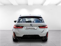 Gebraucht BMW 320 Performance 190 PS (139 kW) 2025 Weiß Limousine