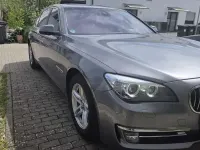 Gebraucht BMW 730L 258 PS (189 kW) 2015 Grau Limousine