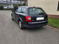Gebraucht Audi A4 131 PS (96 kW) 2002 Schwarz Kombi