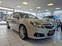 Gebraucht Opel Signum Cosmo 155 PS (114 kW) 2008 Beige Kleinwagen