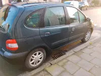 Gebraucht Renault Scénic 107 PS (78 kW) 2001 Grün Van / Kleinbus