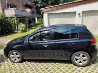 Gebraucht VW Golf VI 105 PS (77 kW) 2011 Schwarz Kleinwagen