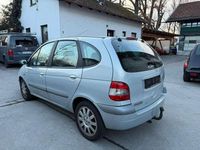 Gebraucht Renault Scénic Authentique 107 PS (78 kW) 2002 Silber Van / Kleinbus
