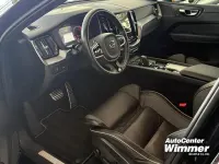 Gebraucht Volvo XC60 Plus 197 PS (144 kW) 2021 SUV