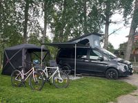 Gebraucht Mercedes V300 Premium 237 PS (174 kW) 2025 Grau Van / Kleinbus