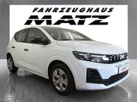 Neu Dacia Sandero Essentiel 67 PS (49 kW) 2026 Weiß Limousine