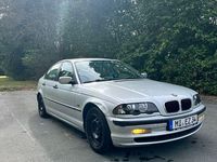 Gebraucht BMW 320 136 PS (100 kW) 1999 Silber Limousine