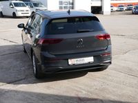 Gebraucht VW Golf VIII 90 PS (66 kW) 2022 Uranograu Limousine