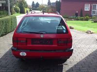 Gebraucht VW Passat 90 PS (66 kW) 1995 Rot Kombi