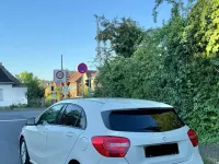 Gebraucht Mercedes A180 Night 122 PS (89 kW) 2013 Weiß Kleinwagen