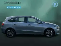 Gebraucht Mercedes B200 Progressive 163 PS (119 kW) 2024 Mountaingrau Kleinwagen