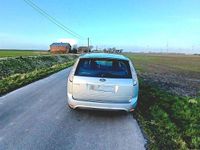 Używany Ford Focus Viva 101 KM (74 kW) 2010 Srebrny Kombi