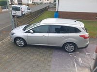 Gebraucht Ford Focus 115 PS (84 kW) 2012 Grau Kombi