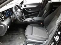 Gebraucht Mercedes E220 200 PS (147 kW) 2022 Schwarz Limousine