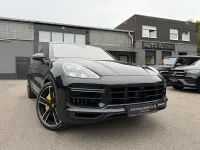 Gebraucht Porsche Cayenne Turbo 549 PS (403 kW) 2019 Schwarz (metallic) SUV