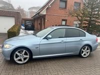 Gebraucht BMW 318 143 PS (105 kW) 2009 Andere farben Limousine