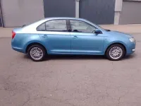 Gebraucht Skoda Rapid Ambition 86 PS (63 kW) 2013 Blau Kleinwagen