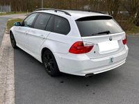 gebraucht BMW 318 i KLIMA ZV AHK SERVO 6 GANG PDC EURO 4 SIETZHEIZUNG