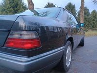 Gebraucht Mercedes E320 220 PS (161 kW) 1995 Schwarz Coupé