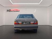 Second-hand Mercedes E250 94 CP (69 kW) 1990 Maro Berlinǎ