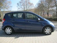 Gebraucht Mercedes A160 95 PS (69 kW) 2012 Blau Limousine