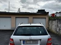 Gebraucht Mercedes C220 170 PS (125 kW) 2009 Grau Kombi