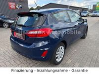 Gebraucht Ford Fiesta Trend 71 PS (52 kW) 2018 Blau Kleinwagen