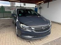 Gebraucht Opel Astra Edition 110 PS (80 kW) 2016 Grau Kombi