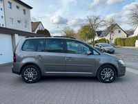 Gebraucht VW Touran 105 PS (77 kW) 2007 Grau Van / Kleinbus