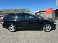 Second-hand Volvo V70 181 CP (133 kW) 2014 Negru Break