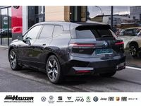 Gebraucht BMW iX Executive 455 kW (619 PS) 2023 Grau SUV