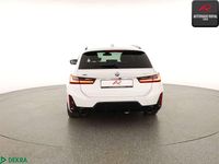 Gebraucht BMW 330e M Sport 292 PS (214 kW) 2022 Mineralweiss Kombi