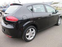 Second-hand Seat Leon Reference 125 CP (91 kW) 2011 Negru Hatchback