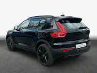 Używany Volvo XC40 Plus 163 KM (119 kW) 2025 Czarny SUV